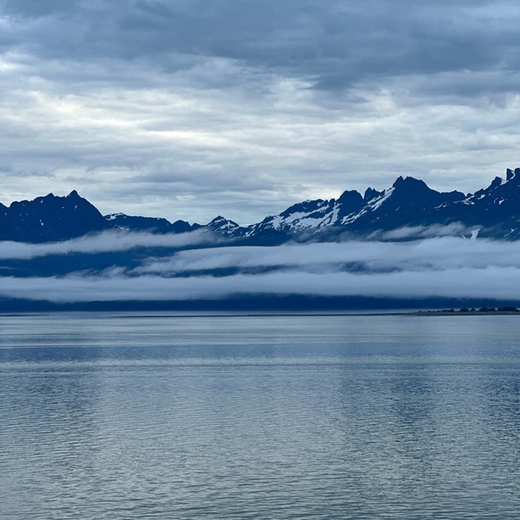 OUR TRIP TO ALASKA ON THE NORWEGIAN ENCORE! - Picture 10 of 13